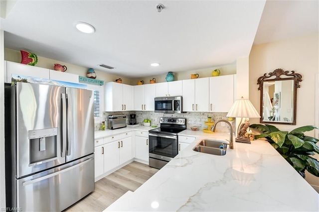 4500 Botanical Place CIR 4, Naples, FL 34112