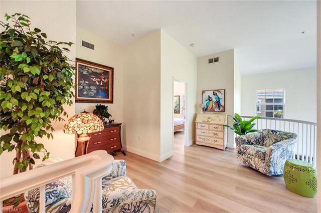 4500 Botanical Place CIR 4, Naples, FL 34112