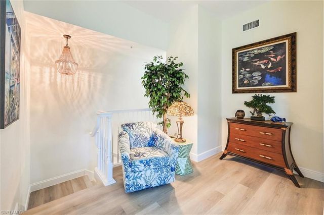 4500 Botanical Place CIR 4, Naples, FL 34112