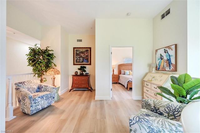 4500 Botanical Place CIR 4, Naples, FL 34112