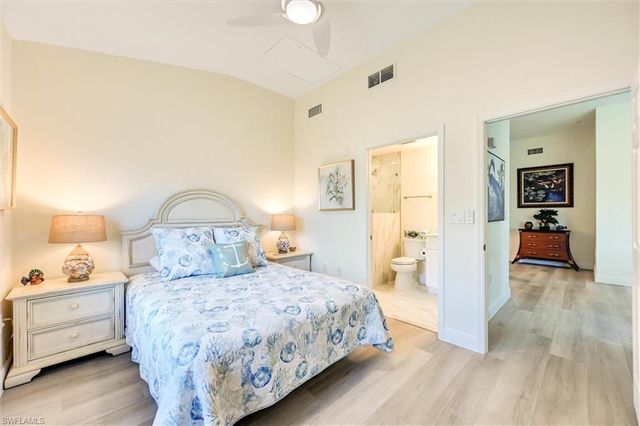 4500 Botanical Place CIR 4, Naples, FL 34112