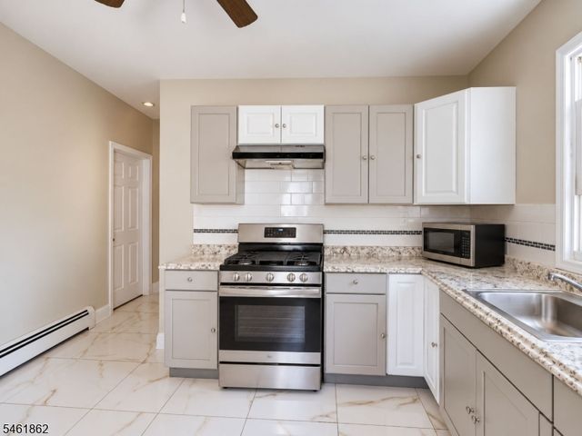 369 21St St, Irvington Twp., NJ 07111