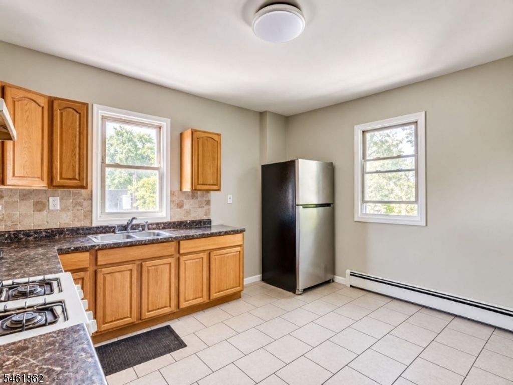 369 21St St, Irvington Twp., NJ 07111 — photo 5