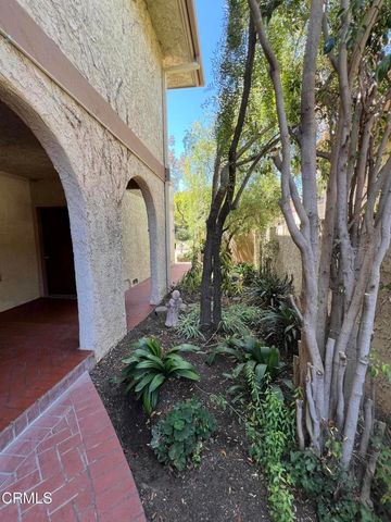 66 Paseo Esplendido, Camarillo, CA 93010