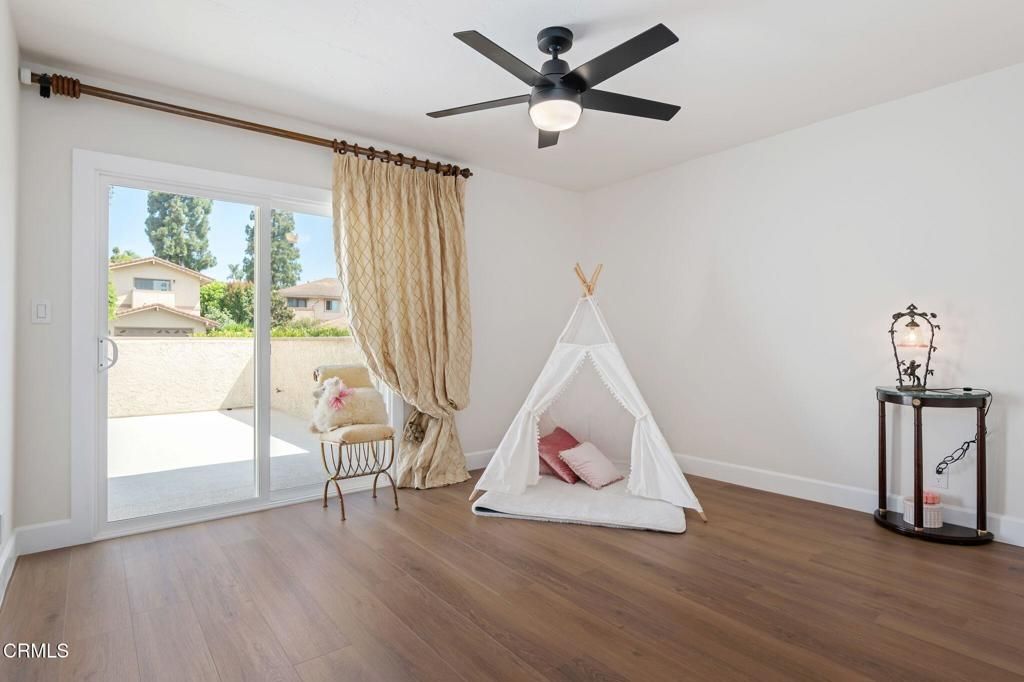 Image 26 of property listing at 66 Paseo Esplendido, Camarillo, CA 93010