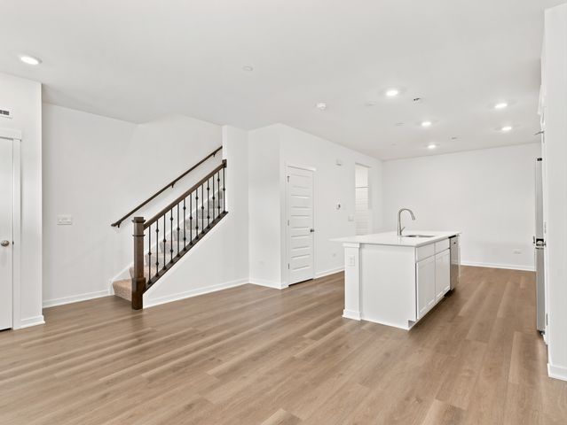 2255 Riesling Road, Oswego, IL 60543