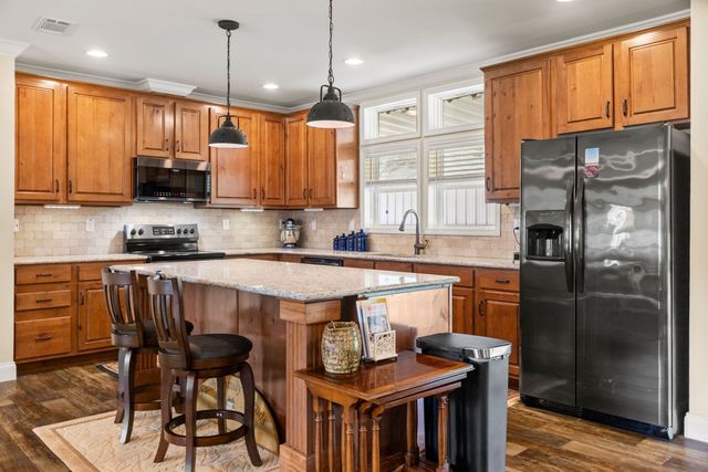 1223 County Road 1540, Alba, TX 75410
