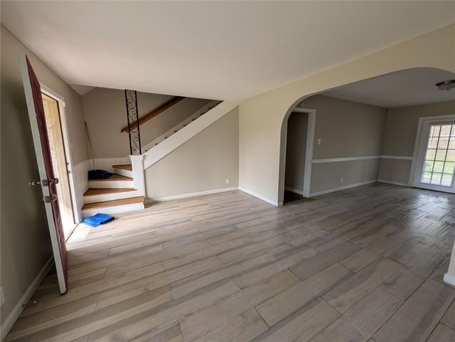 515 Broad Ripple Drive, Houston, TX 77336