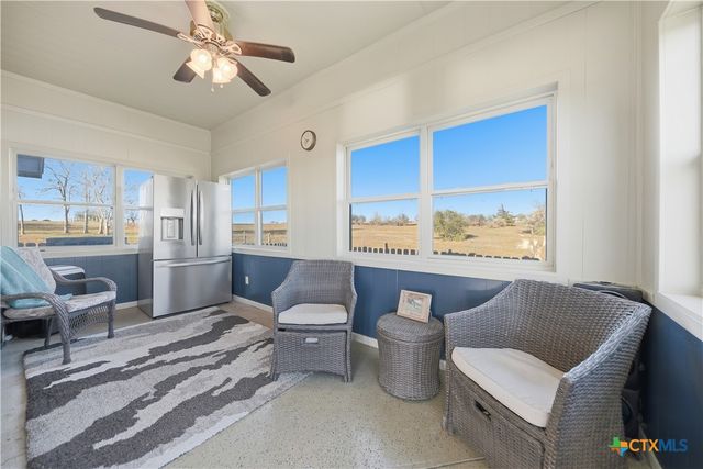 1733 County Road 376, Shiner, TX 77984