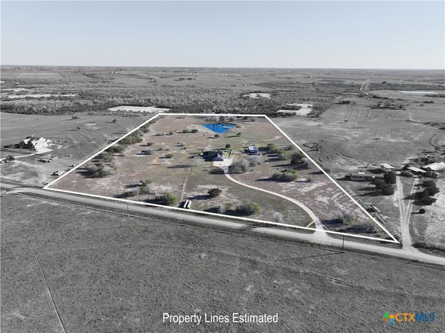 1733 County Road 376, Shiner, TX 77984