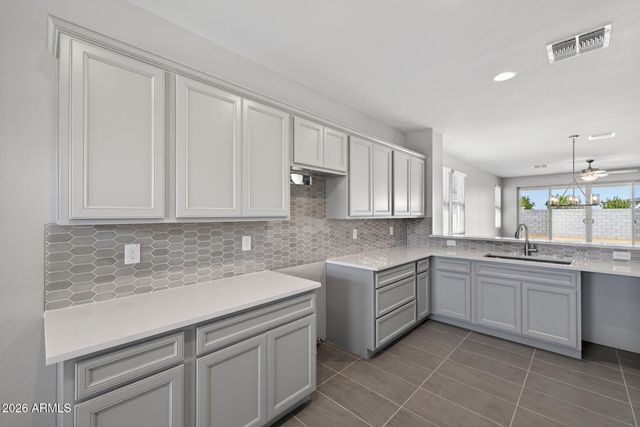 35084 N Sacramento Wash Road, San Tan Valley, AZ 85144