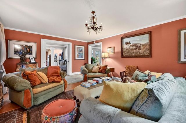 976 FAIRVIEW AVENUE, Mount Dora, FL 32757