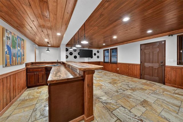 976 FAIRVIEW AVENUE, Mount Dora, FL 32757