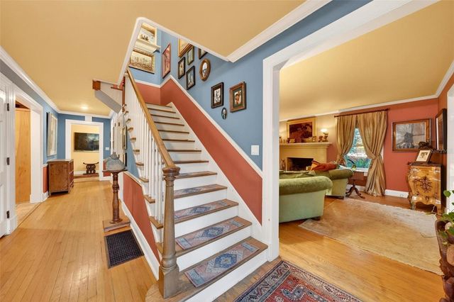 976 FAIRVIEW AVENUE, Mount Dora, FL 32757