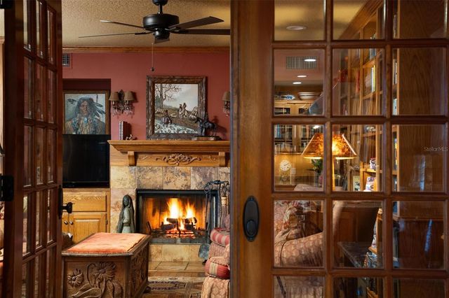 976 FAIRVIEW AVENUE, Mount Dora, FL 32757