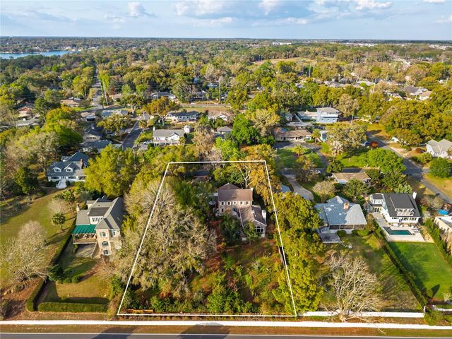 976 FAIRVIEW AVENUE, Mount Dora, FL 32757