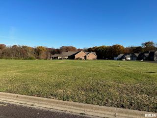 LOT 98 DOGWOOD Lane, Pekin, IL 61554