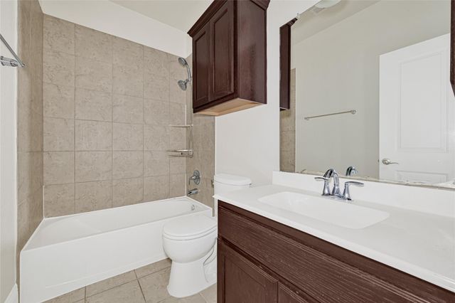 4526 Broken Rock Lane, Sugar Land, TX 77479