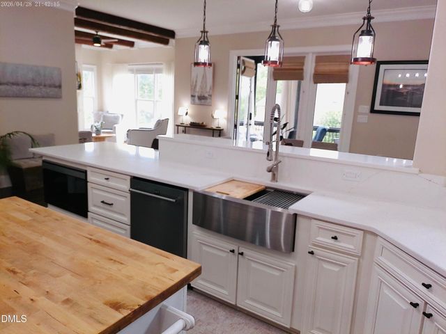 2515 Village Manor Way, Raleigh, NC 27614