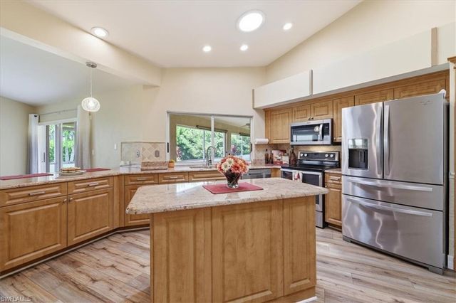 12780 Chartwell DR, Fort Myers, FL 33912