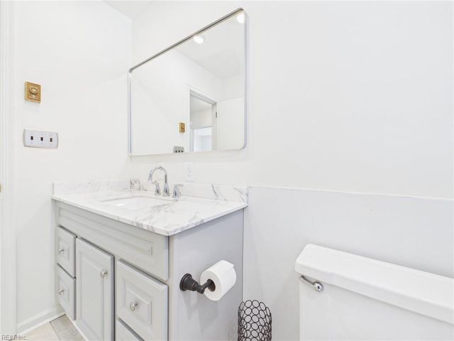 1101 Kenelm CT, Chesapeake, VA 23323