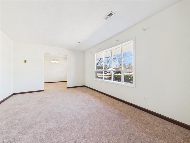 1101 Kenelm CT, Chesapeake, VA 23323