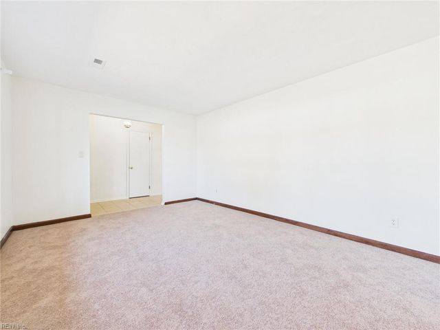 1101 Kenelm CT, Chesapeake, VA 23323