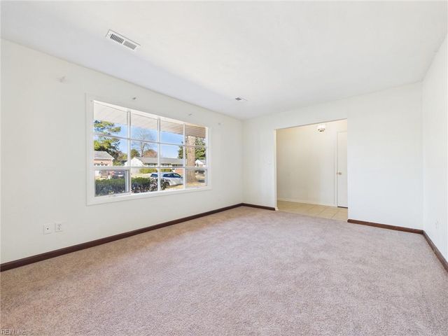 1101 Kenelm CT, Chesapeake, VA 23323