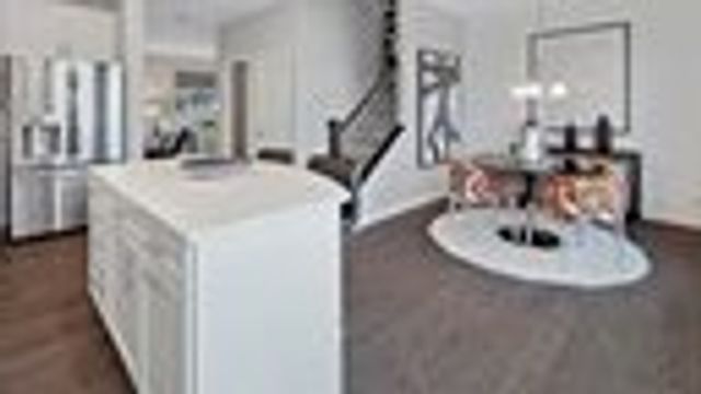 1039 Atterberg Road, South Elgin, IL 60177