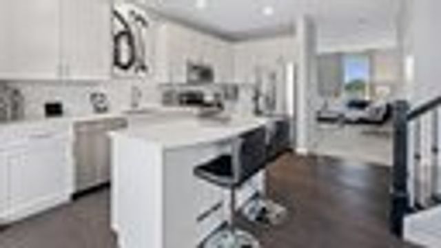 1039 Atterberg Road, South Elgin, IL 60177
