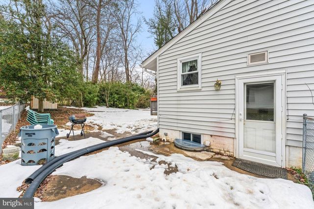 606 MEADOW LN SW, Vienna, VA 22180