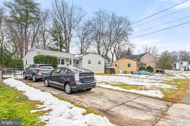 606 MEADOW LN SW, Vienna, VA 22180