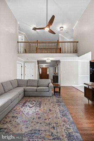 15403 MARTINS HUNDRED DR, Centreville, VA 20120