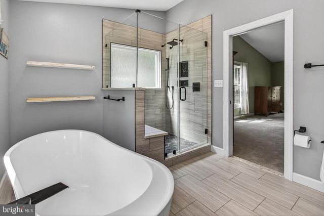 15403 MARTINS HUNDRED DR, Centreville, VA 20120