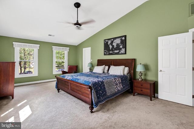 15403 MARTINS HUNDRED DR, Centreville, VA 20120