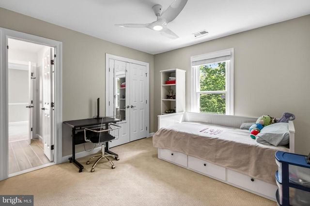 15403 MARTINS HUNDRED DR, Centreville, VA 20120