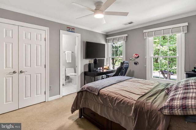 15403 MARTINS HUNDRED DR, Centreville, VA 20120