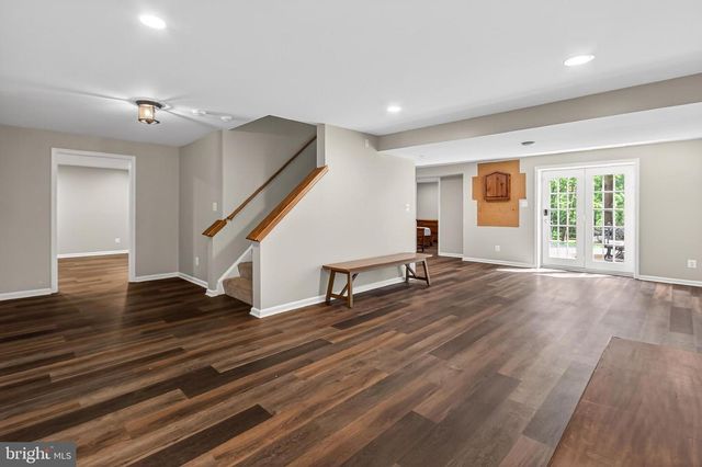 15403 MARTINS HUNDRED DR, Centreville, VA 20120
