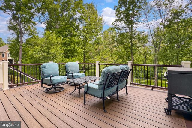 15403 MARTINS HUNDRED DR, Centreville, VA 20120