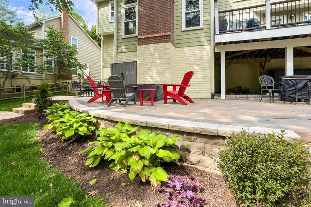 15403 MARTINS HUNDRED DR, Centreville, VA 20120