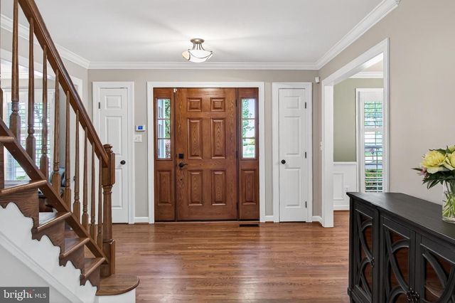 15403 MARTINS HUNDRED DR, Centreville, VA 20120