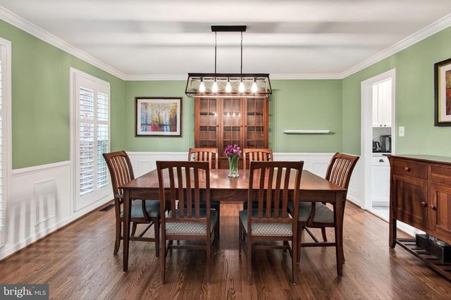 15403 MARTINS HUNDRED DR, Centreville, VA 20120