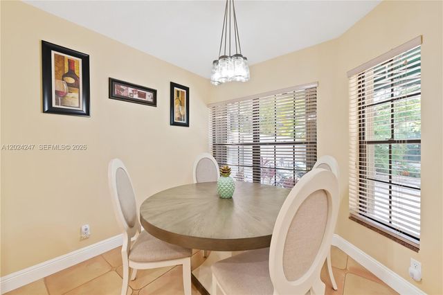 21718 Club Villa Ter, Boca Raton, FL 33433