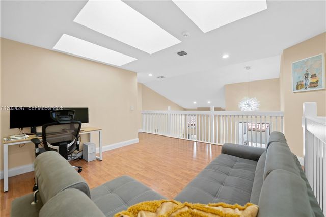 21718 Club Villa Ter, Boca Raton, FL 33433