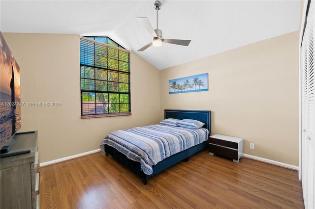 21718 Club Villa Ter, Boca Raton, FL 33433