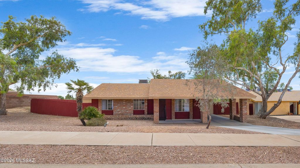 2991 W Basil Place, Tucson, AZ 85741