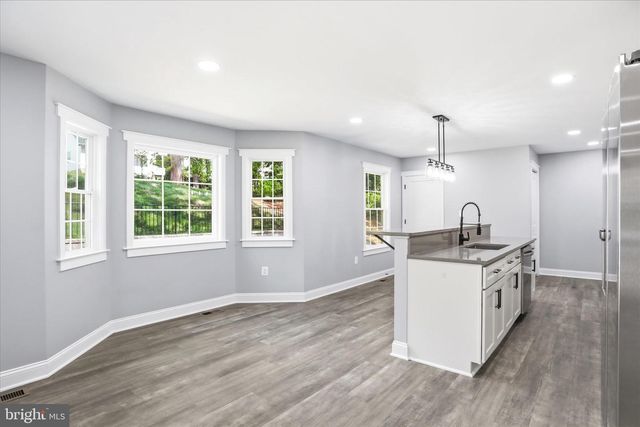 1357 N ROYAL AVENUE, Front Royal, VA 22630
