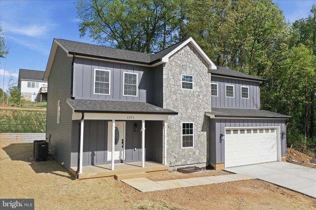 1357 N ROYAL AVENUE, Front Royal, VA 22630