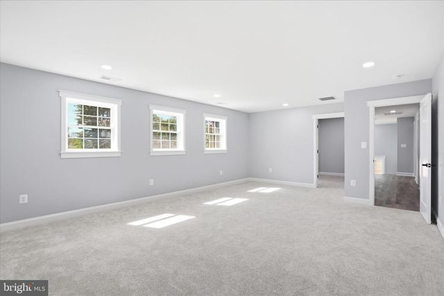 1357 N ROYAL AVENUE, Front Royal, VA 22630