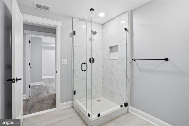 1357 N ROYAL AVENUE, Front Royal, VA 22630
